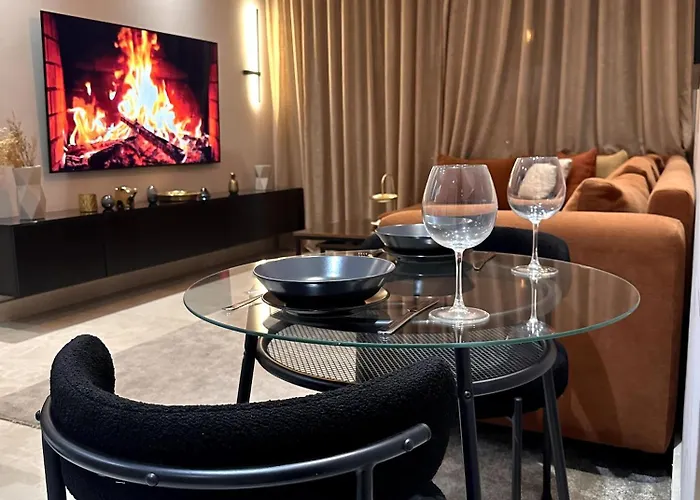Skyline Albert Luxury 2 A Proximite De La Gare Casa Voyageurs Casablanca